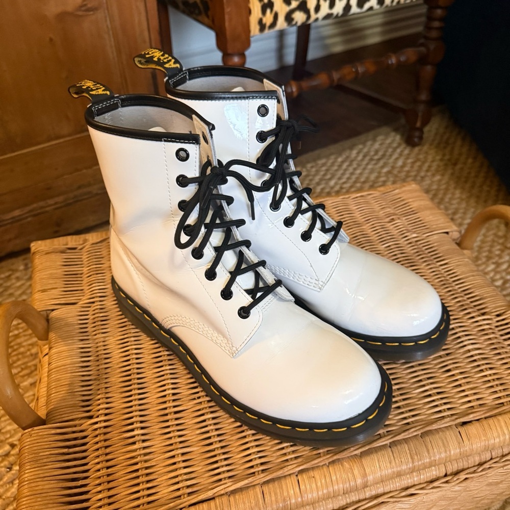 Dr. Martens White Patent Combat Lace-up Boots Womens size 10